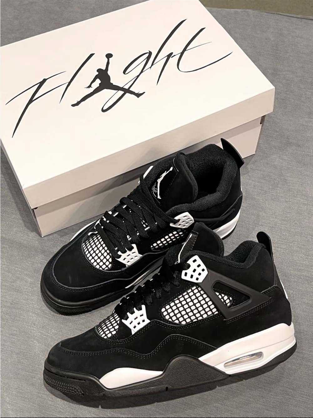 Air Jordan 4 Retro White Thunder Black White Sneakers Men’s AJ4
